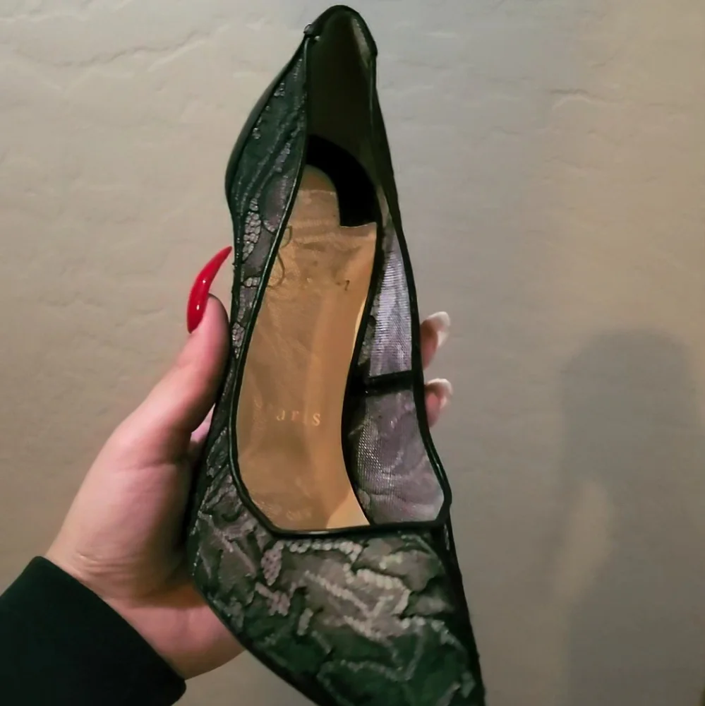 Louis V Heels - Picture 3 of 3